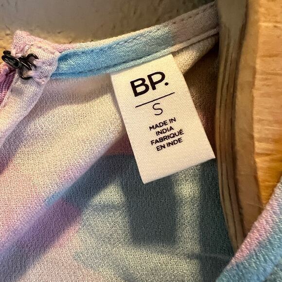 BP. Womens V-neck Short Sleeve Crepe Dress In Pink- Blue‎ Painted Camo Small - Picture 2 of 5